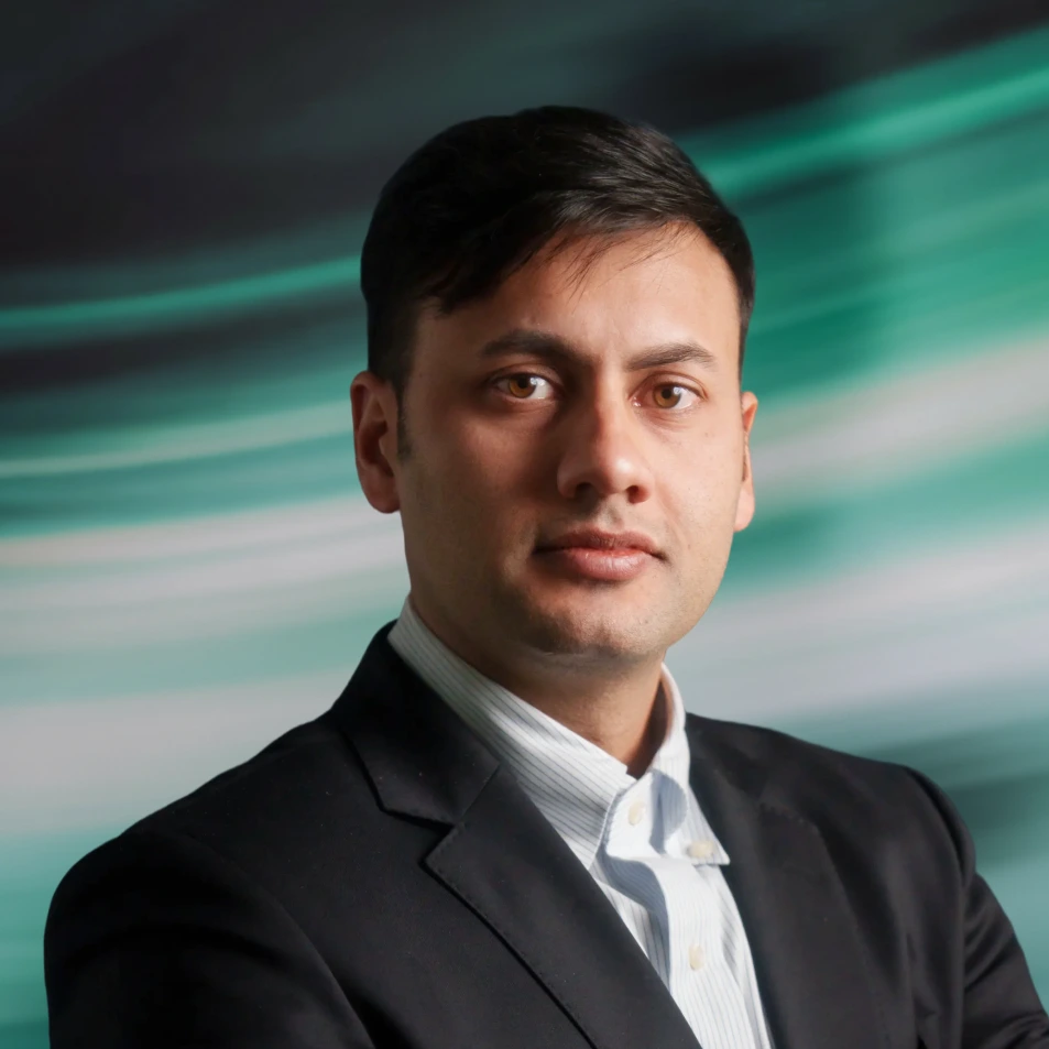 Sunil R. <br>Khanolkar